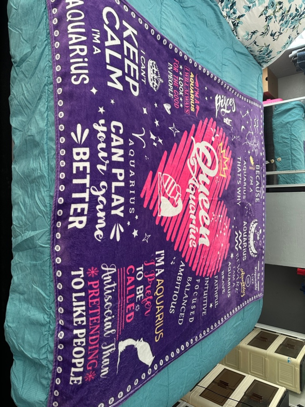 Aquarius Zodiac Plush Throw Blanket - Purple & Pink